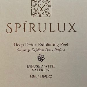 Spirulux Detoxing Exfoliating Peal